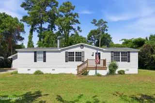 122 Lejeune Road, Cape Carteret, NC 28584 – photo 2: Front 2
