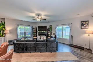 464 Water Wagon Trail, Jacksonville, NC 28546 – photo 8: Living room