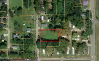 413 S Canal Street, Whiteville, NC 28472 – photo 1: Canal close