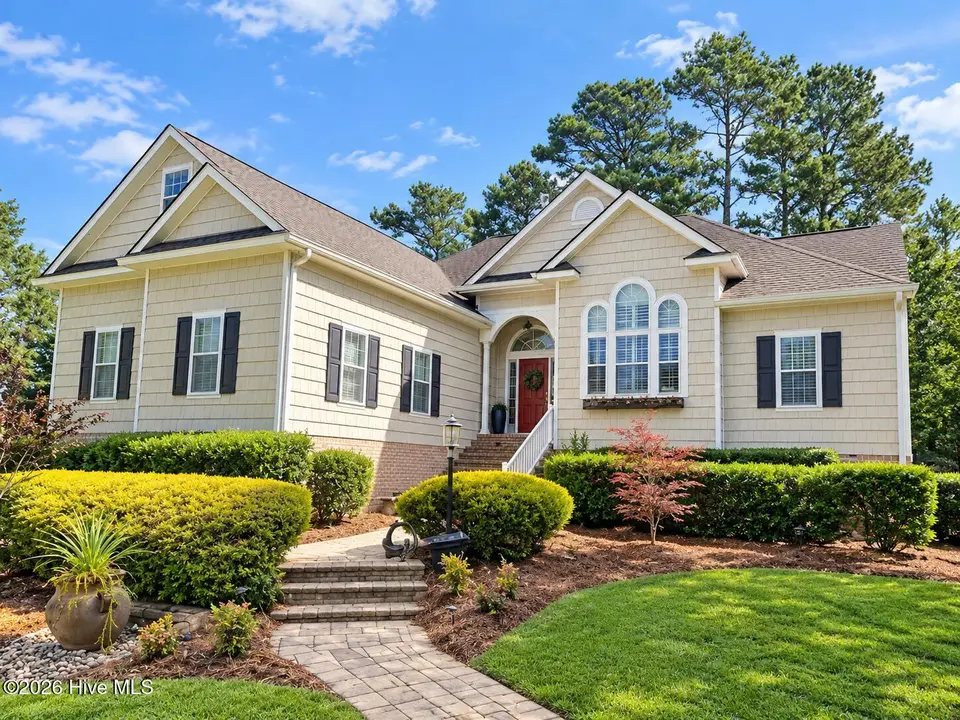 104 Raft Road, New Bern, NC 28562 – photo 1 of 2: 104 Raft Road, New Bern, NC 28562
