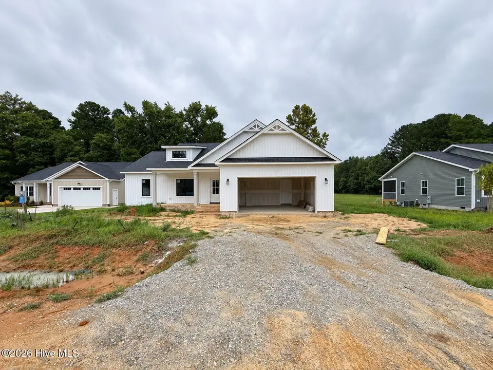 32 Clio Court, Selma, NC 27576 – photo 1 of 13: front