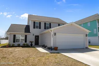 231 Hickory Shores Drive, Newport, NC 28570 – photo 1: Front of home