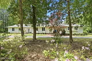 105 Braxlo Lane, Wilmington, NC 28409 — 3-bedroom home in Between The Creeks, Wilmington, NC, photo 6 of 76: 6_dsc00453