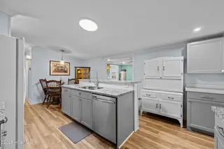 166 Watts Landing Road, Hampstead, NC 28443 – photo 15: Kitchen