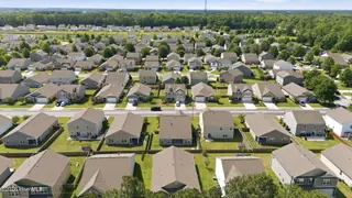309 Ginger Drive, New Bern, NC 28560 – photo 15: 14-web-or-mls-DJI_20260505105057_0217_D