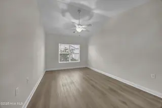 645 Condo Club Drive Unit 302, Wilmington, NC 28412 – photo 8: IMG_6717