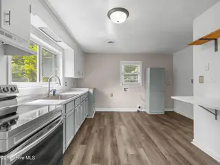 11a Dewitt Street, Jacksonville, NC 28540 — 3-bedroom home in Oak Grove, Jacksonville, NC, photo 15 of 39
