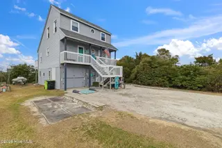 819 S Topsail Drive, Surf City, NC 28445 – photo 21: 7-web-or-mls-GI - 819 Topsail Dr - Listi