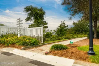 108 22 Macgregor Drive, Beaufort, NC 28516 – photo 23: 20-web-or-mls-43-print-chadwick-visuals-