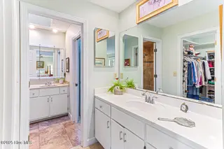 65 Lake Hills Road, Pinehurst, NC 28374 – photo 22: TWO separate sinks