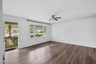 107 Marion Court, Jacksonville, NC 28546 – photo 11: 107 Marion CT, Jacksonville, NC-012
