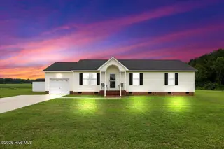 993 Aspen Ridge Court, Deep Run, NC 28525 – photo 2: 02-993 Aspen Ridge Ct-2