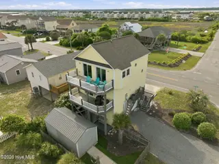 1426 N New River Drive, Surf City, NC 28445 – photo 2: 1426 N New River Drive