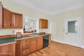 1706 Wrightsville Avenue, Wilmington, NC 28403 – photo 20: 18_1706 wrightsville ave-00018