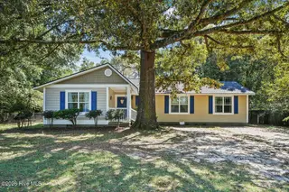 111 Lakehurst Drive, Dudley, NC 28333 – photo 2: 111 Lakehurst Dr-1 2