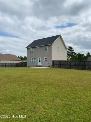 309 Basil Court, Hubert, NC 28539 – photo 23: 309 basil rear R