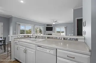 850 Sea Gate Drive, Newport, NC 28570 – photo 15: 38-web-or-mls-1S3A5782