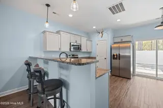 42 Catalina Circle, Swansboro, NC 28584 – photo 5: 19-web-or-mls-IMG_8762