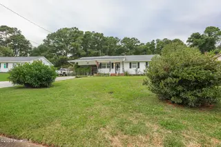 137 Cardinal Road, Jacksonville, NC 28546 – photo 4: 137 Cardinal-03