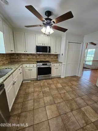 100 Ashley Avenue, Goldsboro, NC 27530 – photo 9: 20250731_115616