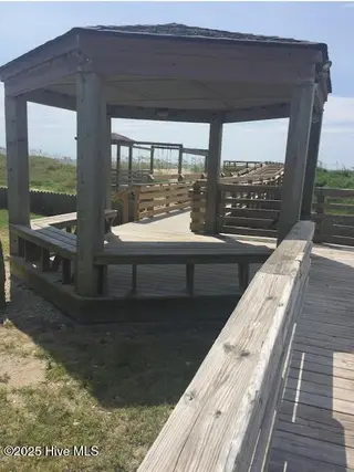 303 Henderson Boulevard 14, Atlantic Beach, NC 28512 – photo 16: gazebo at Tom Doe Park