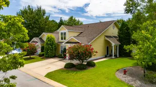 300 Sweetwater Cove, Newport, NC 28570 – photo 3: Front View