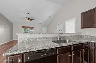 242 Sweet Gum Lane, Richlands, NC 28574 – photo 9: 35-web-or-mls-_RAD4235