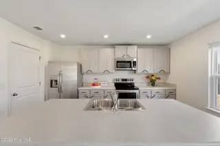 624 Avington Lane NE, Leland, NC 28451 – photo 12