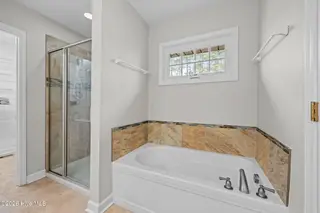 5718 Sloop Court, New Bern, NC 28560 – photo 20: 44-web-or-mls-DSC_1615