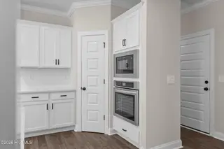 257 Shortleaf Drive, Grimesland, NC 27837 – photo 17: 40-web-or-mls-896 Lendy Dr HDR 042