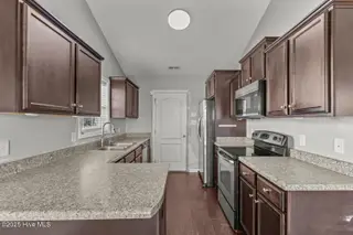 279 Merin Height Road, Jacksonville, NC 28546 – photo 14: 15