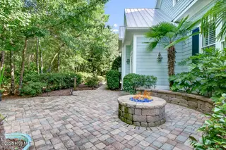 6357 Chalfont Circle, Wilmington, NC 28405 – photo 5: 6357 Chalfont backyard #2