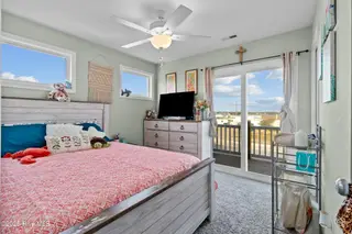 318 N Topsail Drive, Surf City, NC 28445 – photo 10: tempImagesuetCQ