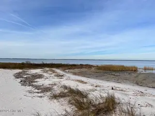257 106 Garbacon Drive Drive, Beaufort, NC 28516 – photo 15: IMG_3546 Large
