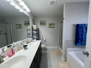 269 Wood House Drive, Jacksonville, NC 28546 – photo 8: IMG_6050