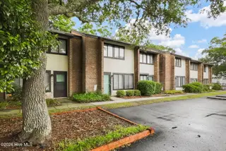 113 Bonner Avenue 105, Morehead City, NC 28557 – photo 1: 1-web-or-mls-chadwick-visuals-113-bonner