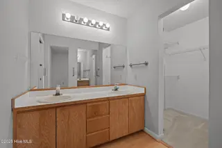 304 Lord Granville Drive, Morehead City, NC 28557 – photo 20: Downstairs Primary Bedroom 1