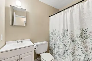205 Wildwood Road, Havelock, NC 28532 – photo 21: 18-web-or-mls-0C0A8825_edit