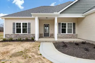 307 Creeks Edge Drive, Pikeville, NC 27863 – photo 7: 04-307 Creeks Edge Dr-4