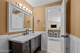 145 Hoop Pole Creek Drive B, Atlantic Beach, NC 28512 – photo 20: 7-web-or-mls-1S3A9079