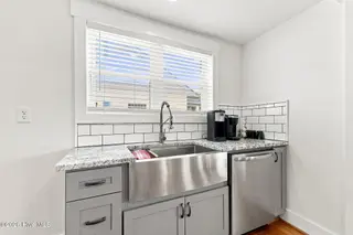1509 Shepard Street, Morehead City, NC 28557 – photo 8: Kitchen - Farm Sink