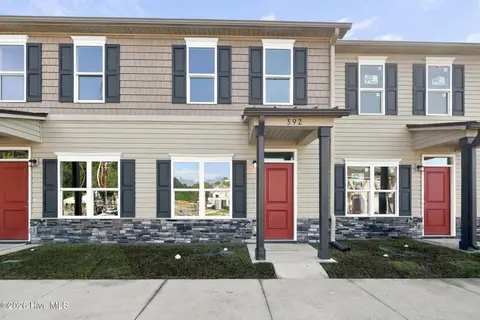 392 Boyington Place Road, Midway Park