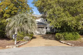 518 Egret Lake Drive, Pine Knoll Shores, NC 28512 – photo 4: 3-web-or-mls-1S3A0206