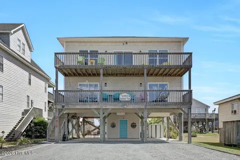 2416 Island Dr, North Topsail Beach