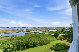 42 Sailview Drive, North Topsail Beach, NC 28460 – photo 4