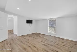 4516 Castle Hayne Road, Castle Hayne, NC 28429 — 2-bedroom home, Castle Hayne, NC, photo 18 of 44: 4516CastleHayneRoad-24