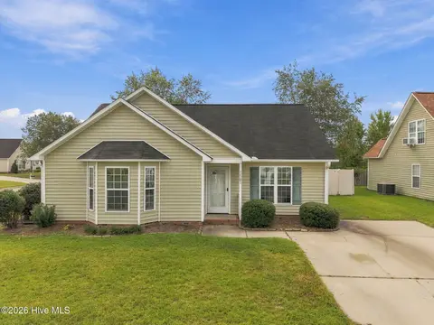 2205 Penncross Dr, Greenville