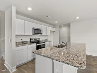 3064 Golden Field Drive SE Lot 87, Bolivia, NC 28422 — 4-bedroom home in Hall's Landing, Bolivia, NC, photo 11 of 56: Similar Manning home