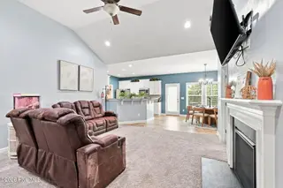 4205 Irwin Drive, Aberdeen, NC 28315 – photo 15: 18-web-or-mls-IMG_1497