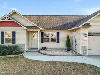 224 Breakwater Drive, Sneads Ferry, NC 28460 – photo 2: 5_DJI_0589